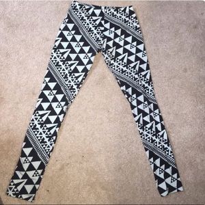 Charlotte Russe patterned leggings